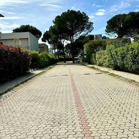 Seaside Symphony Bay Of Lalzi Beach וילה דורס