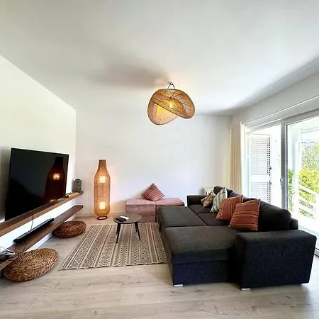 Villa Seaside Symphony Bay Of Lalzi Beach *
